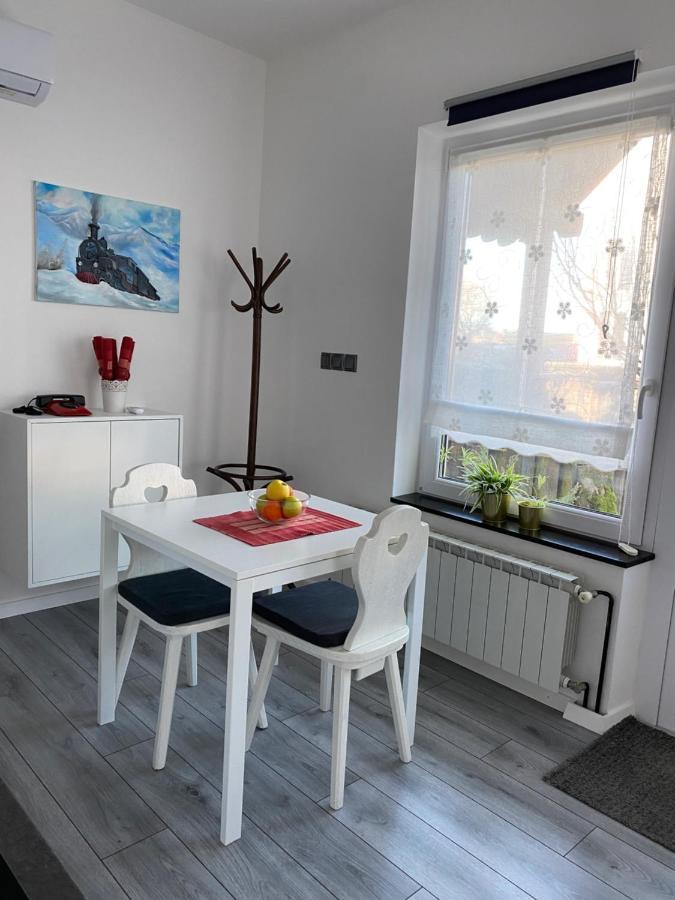 Studio Apartman Lora Lipik Extérieur photo