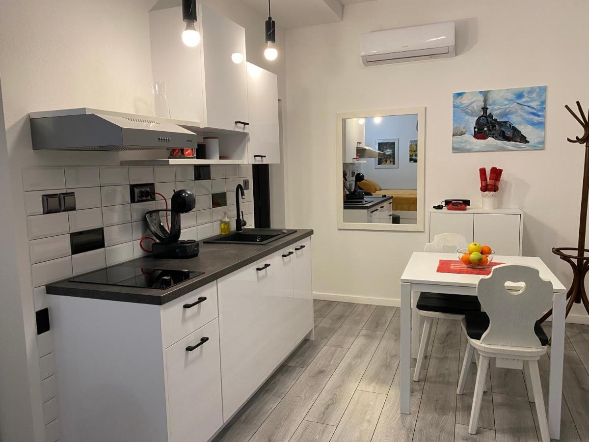 Studio Apartman Lora Lipik Extérieur photo